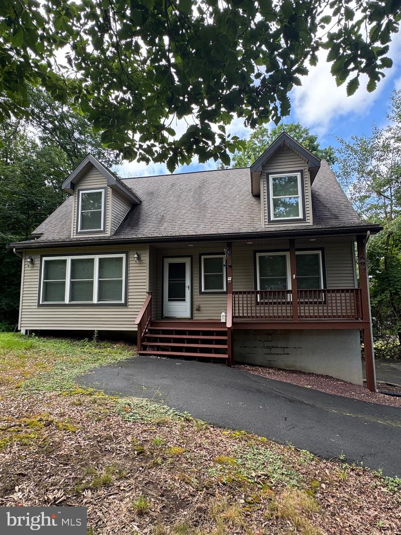 111 Remuda Dr — photo