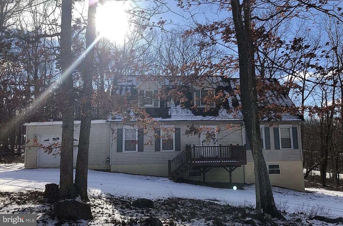 98 Surrey Ln — photo