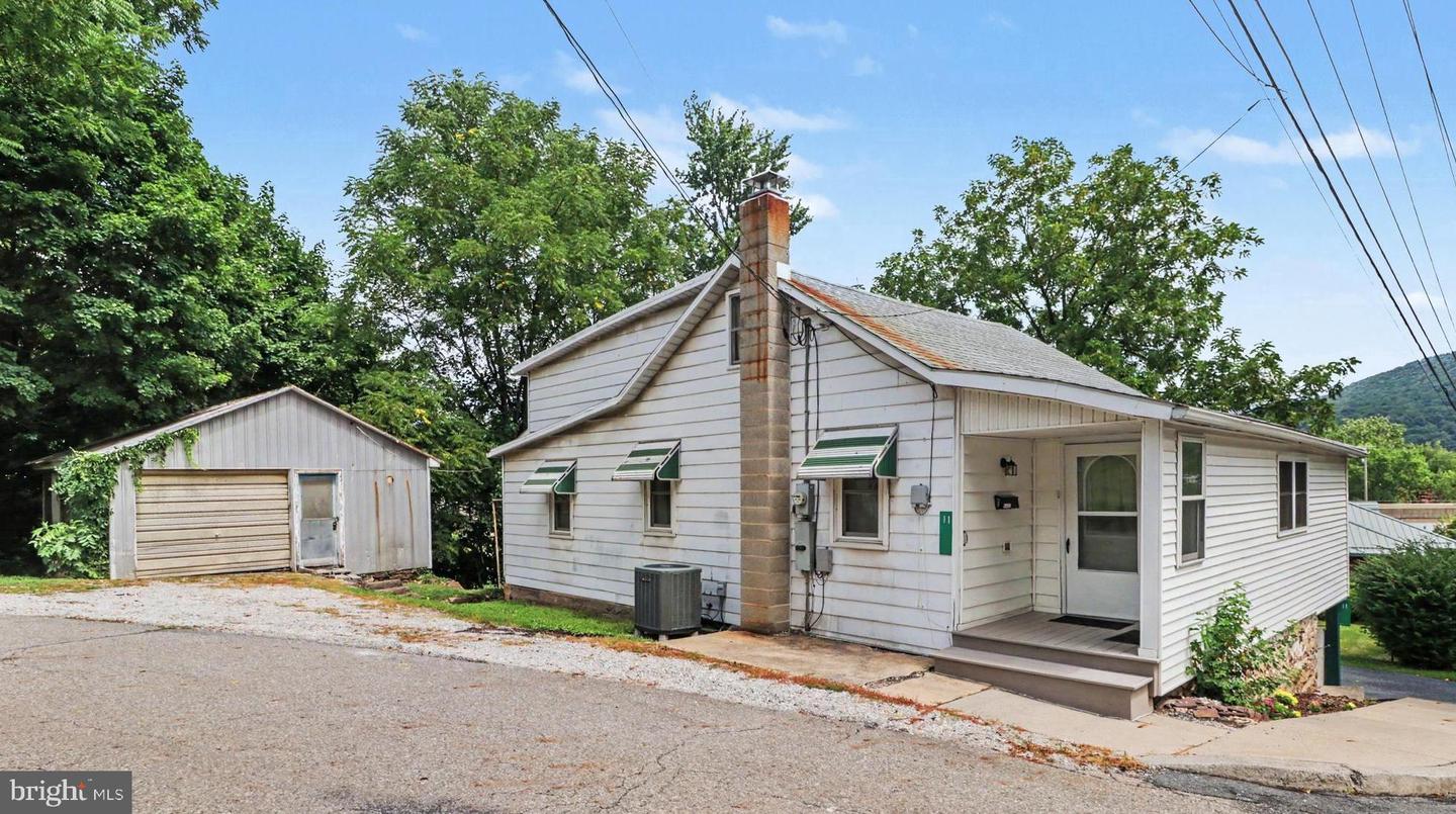 11 Morgan St — photo
