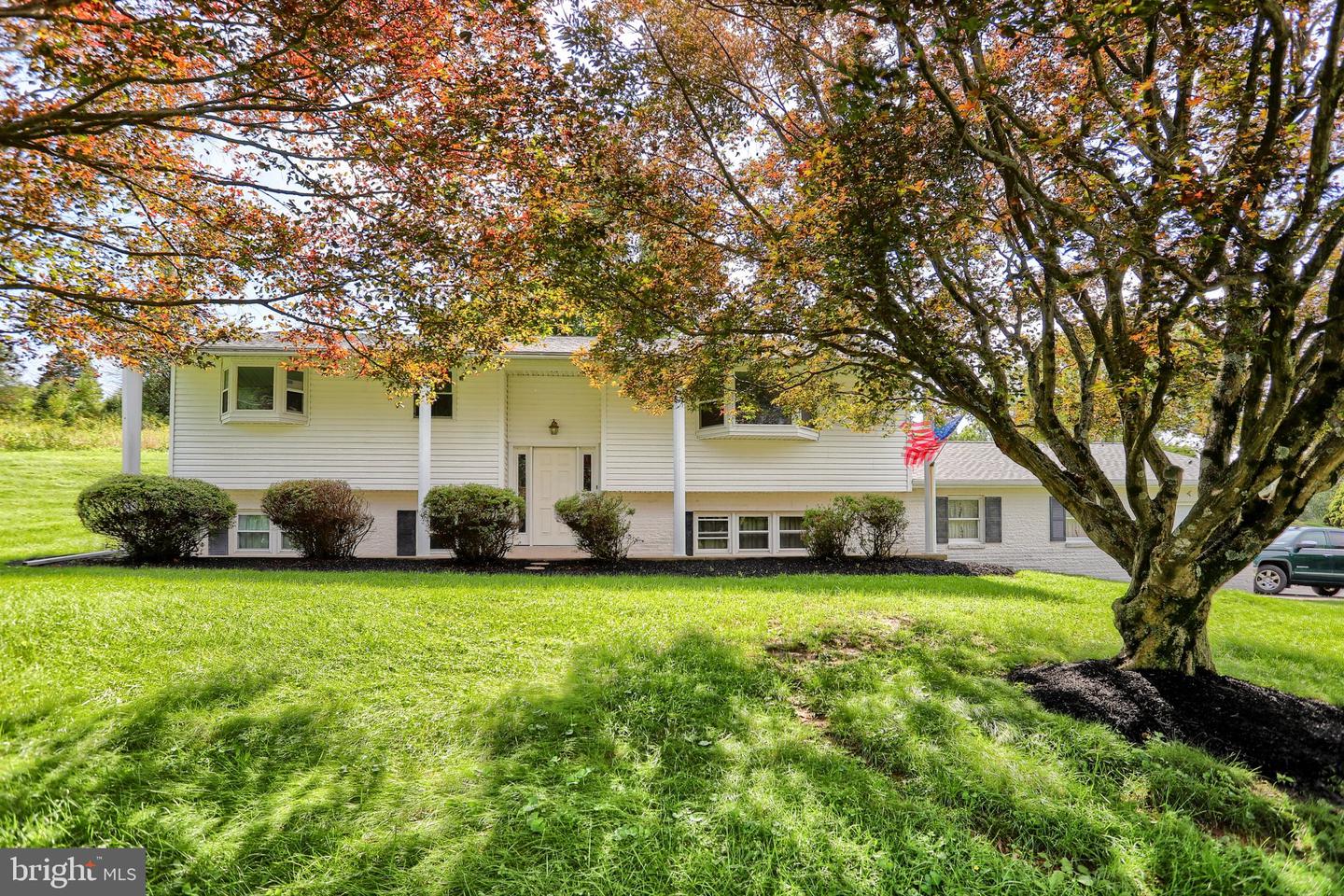 7620 Spring Rd — photo