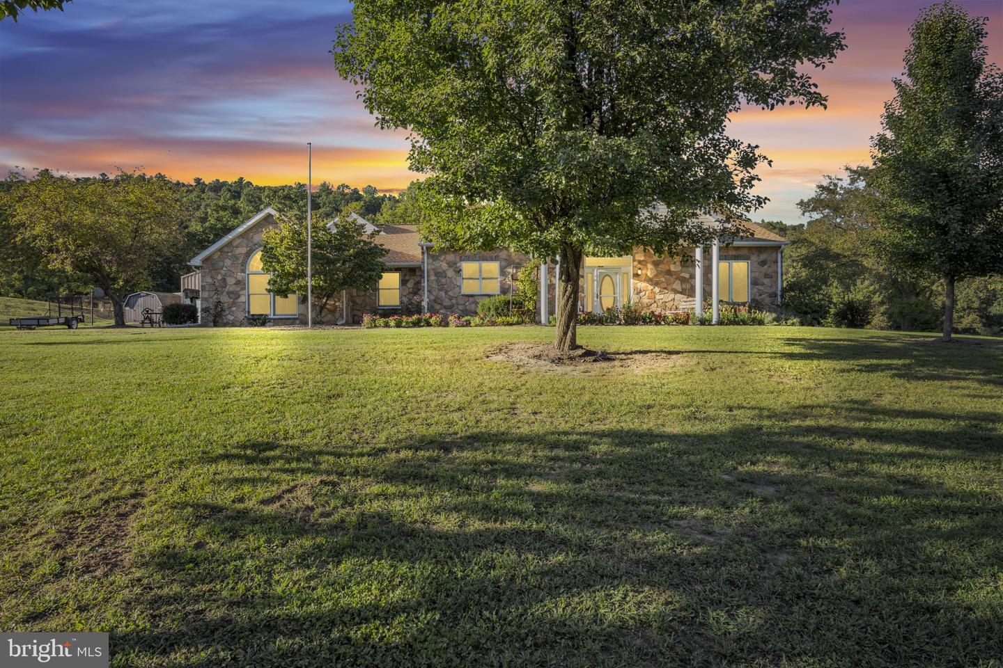 1195 Fox Hollow Rd — photo