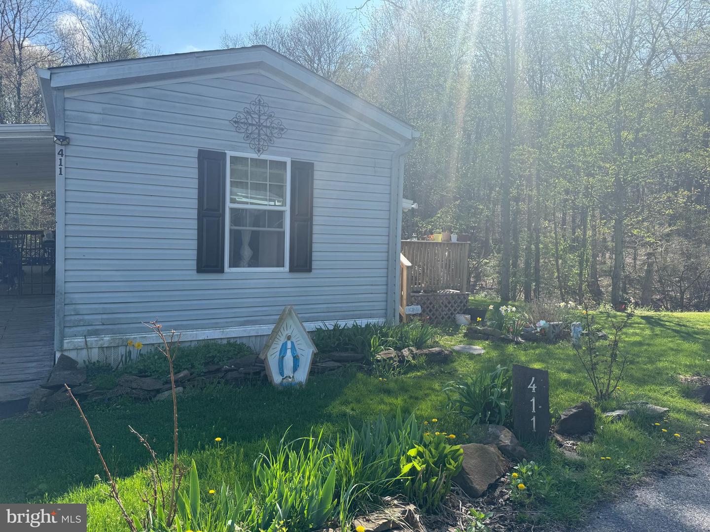 411 Frieden Mnr — photo