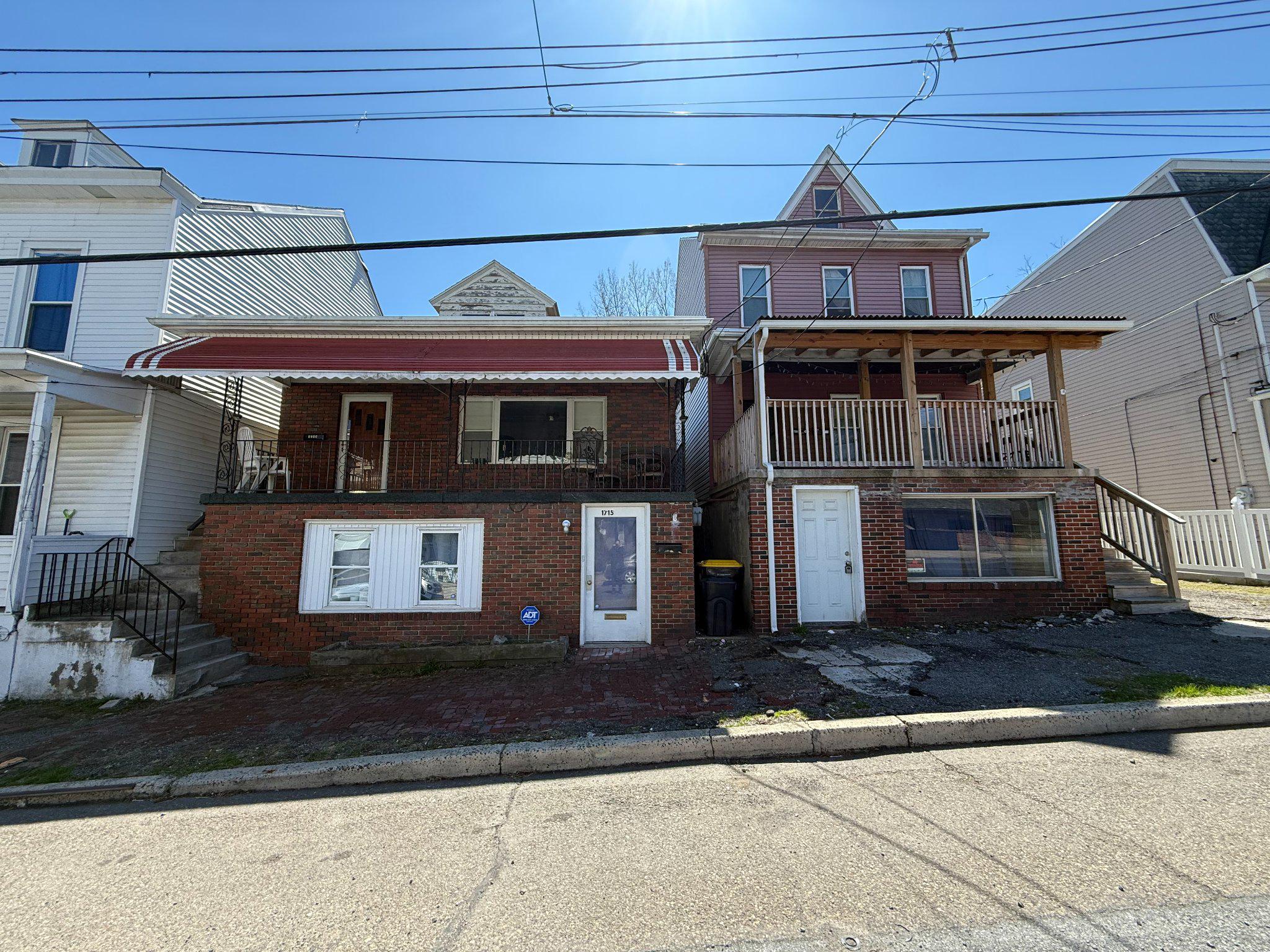 1715 -1717 W Market St — photo
