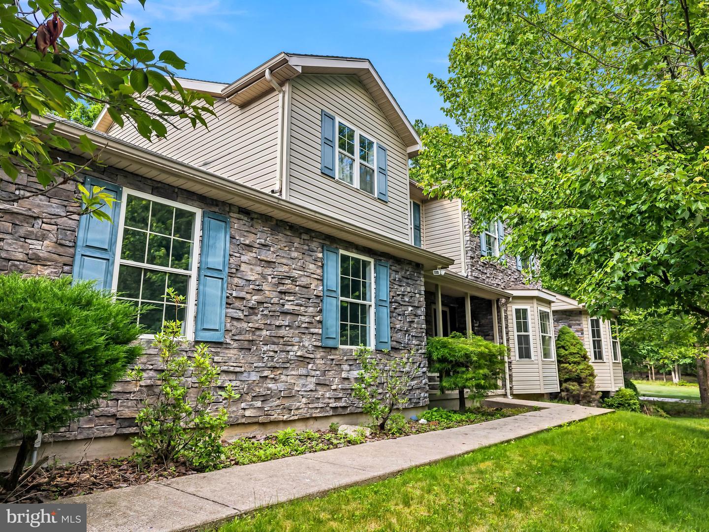 2 Pinewood Cir — photo