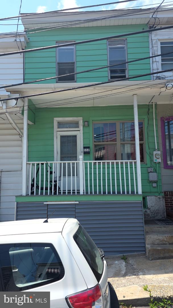 332 S Jardin — photo