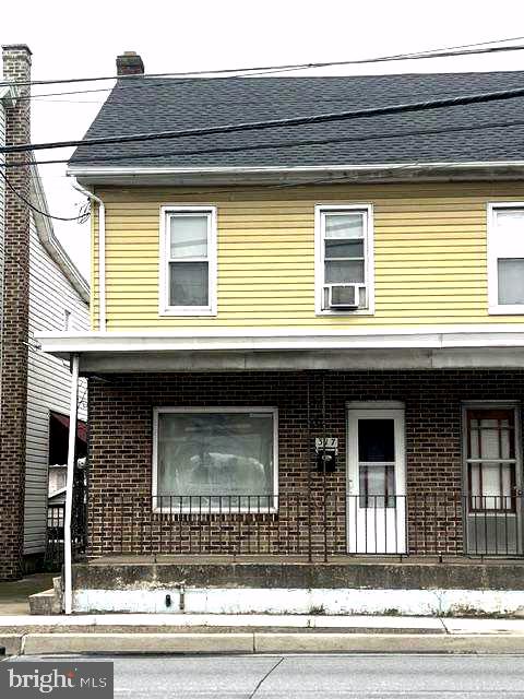 317 Centre Ave — photo