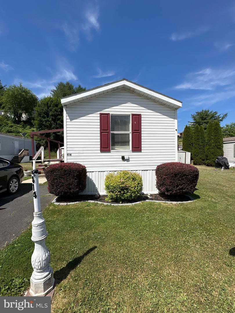 414 Frieden Mnr — photo