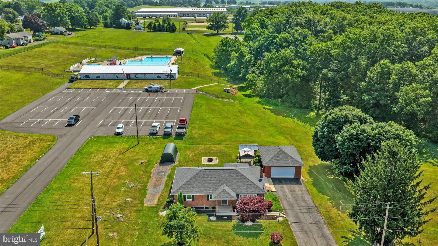 310 S Good Spring Road, Hegins, PA 17938 — photo 2