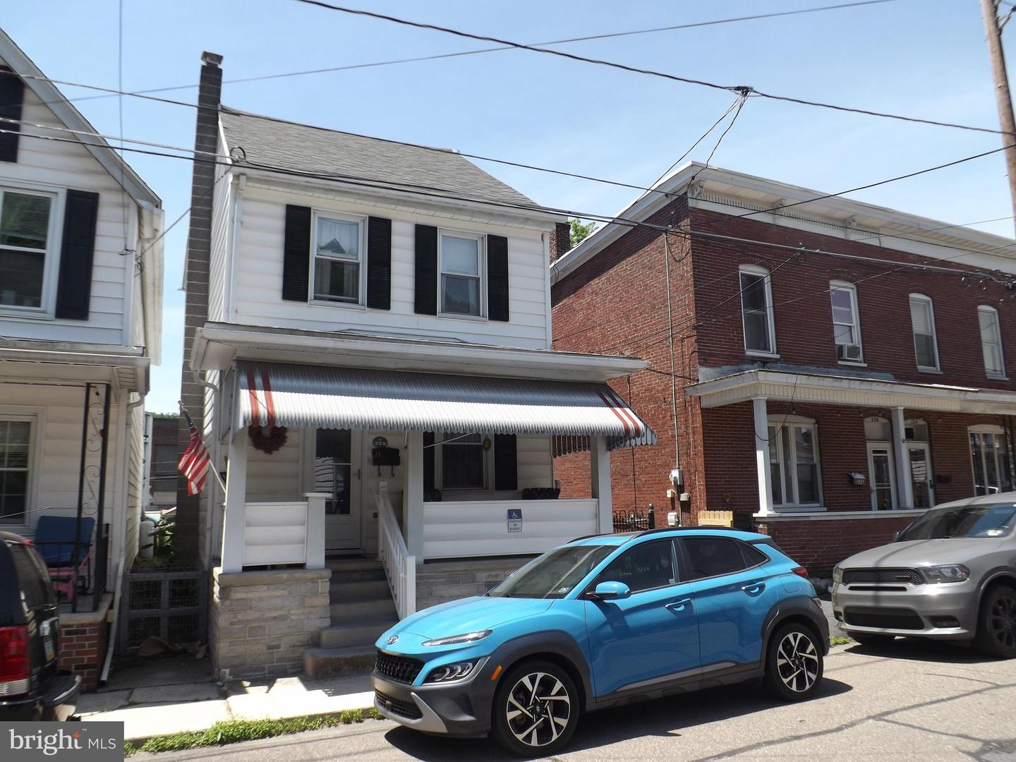228 S Morris St — photo
