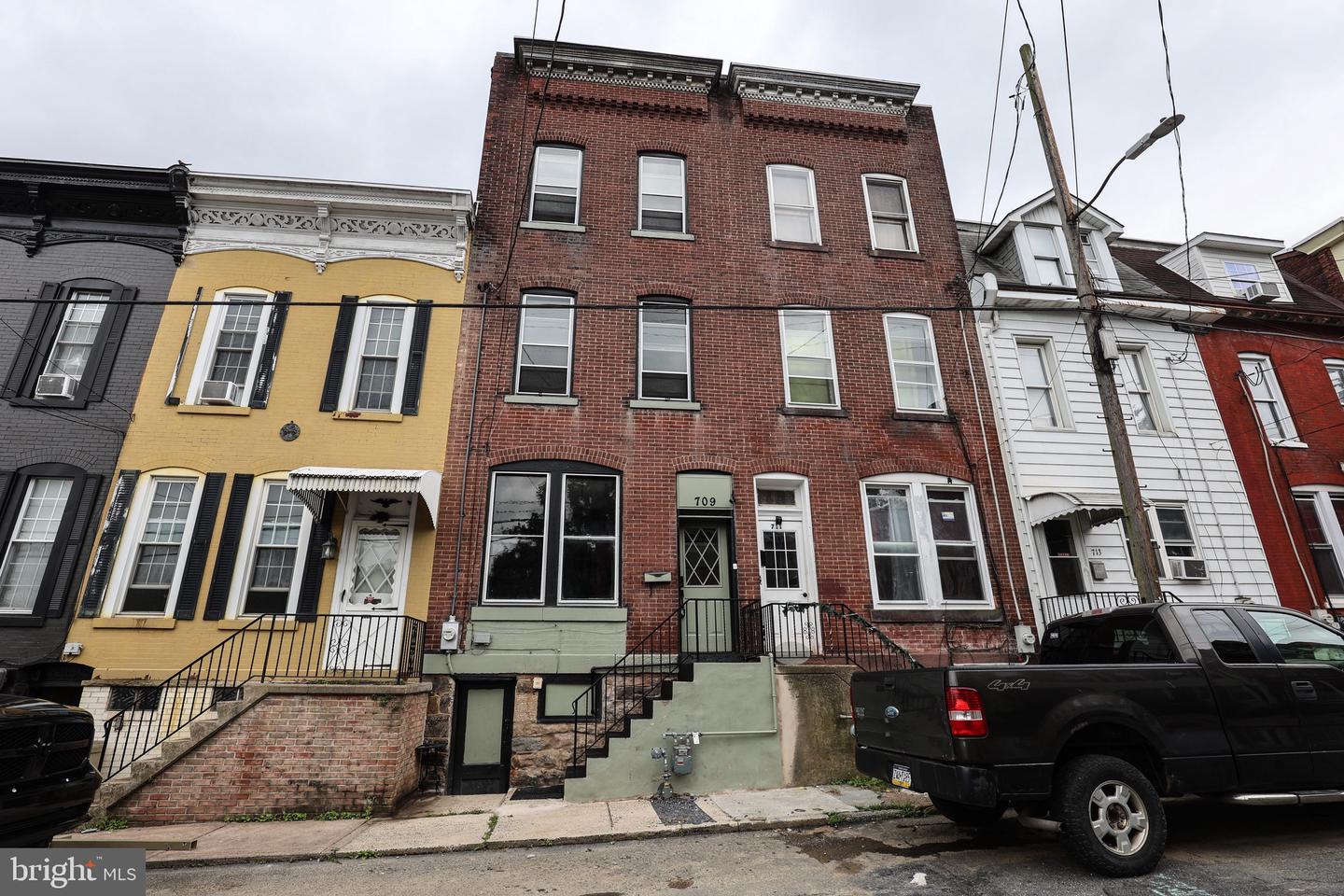 709 W Norwegian St — photo