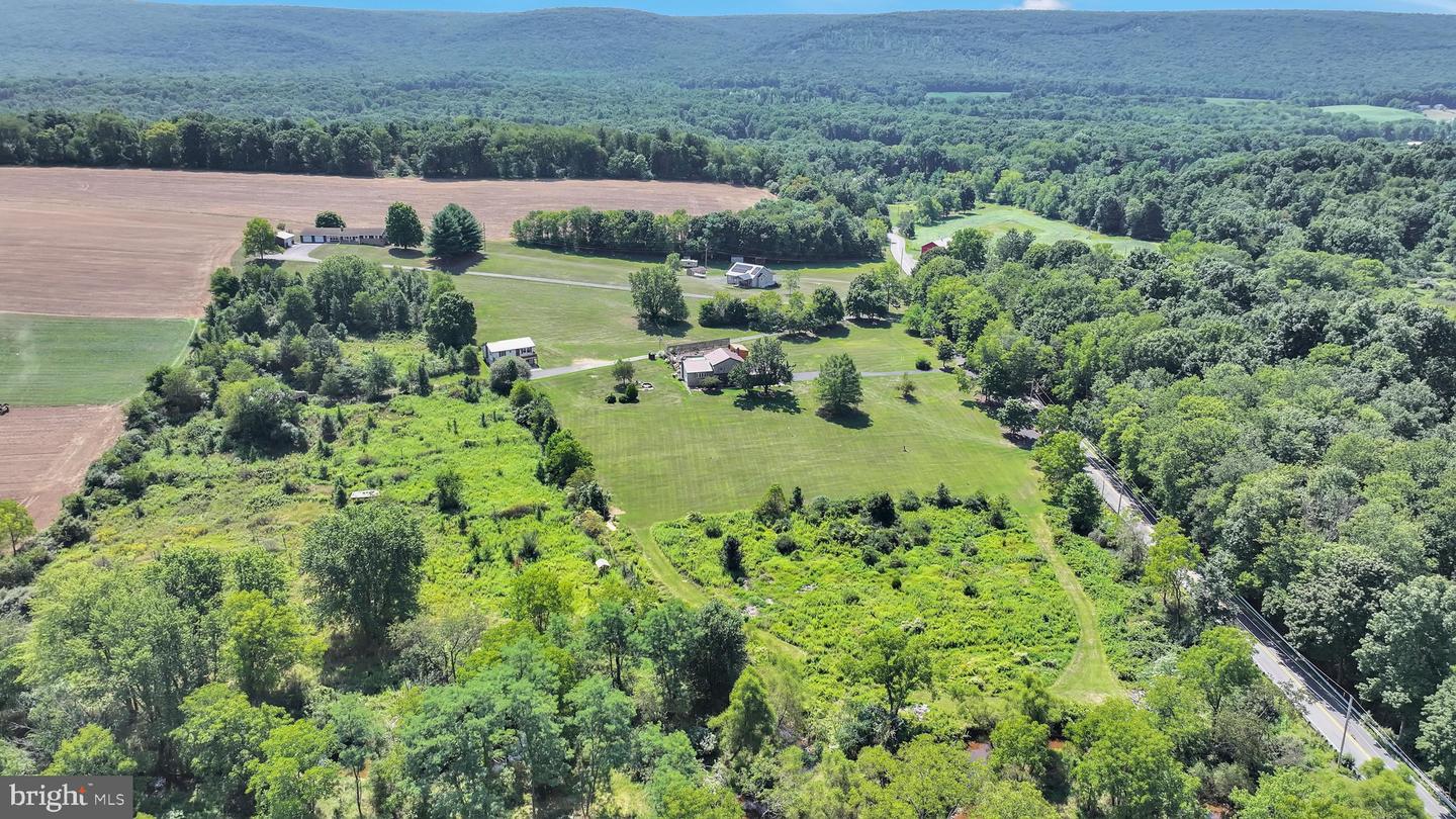 507& 505 Dad Burnhams Rd — photo