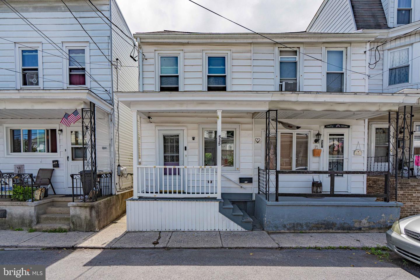 535 Lewis St — photo