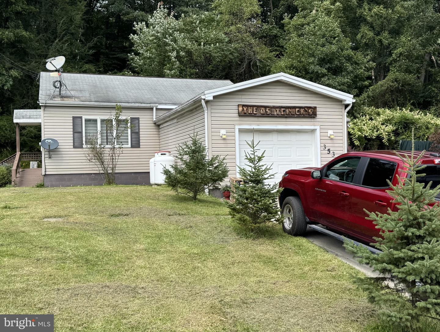 353 Valley Rd — photo