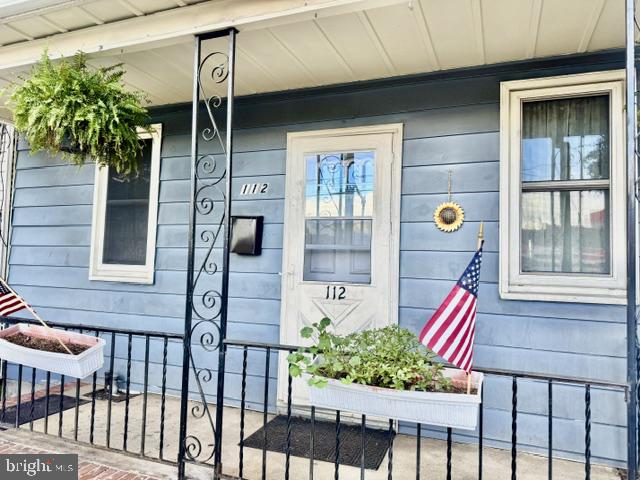 112 S Lehigh Ave S — photo