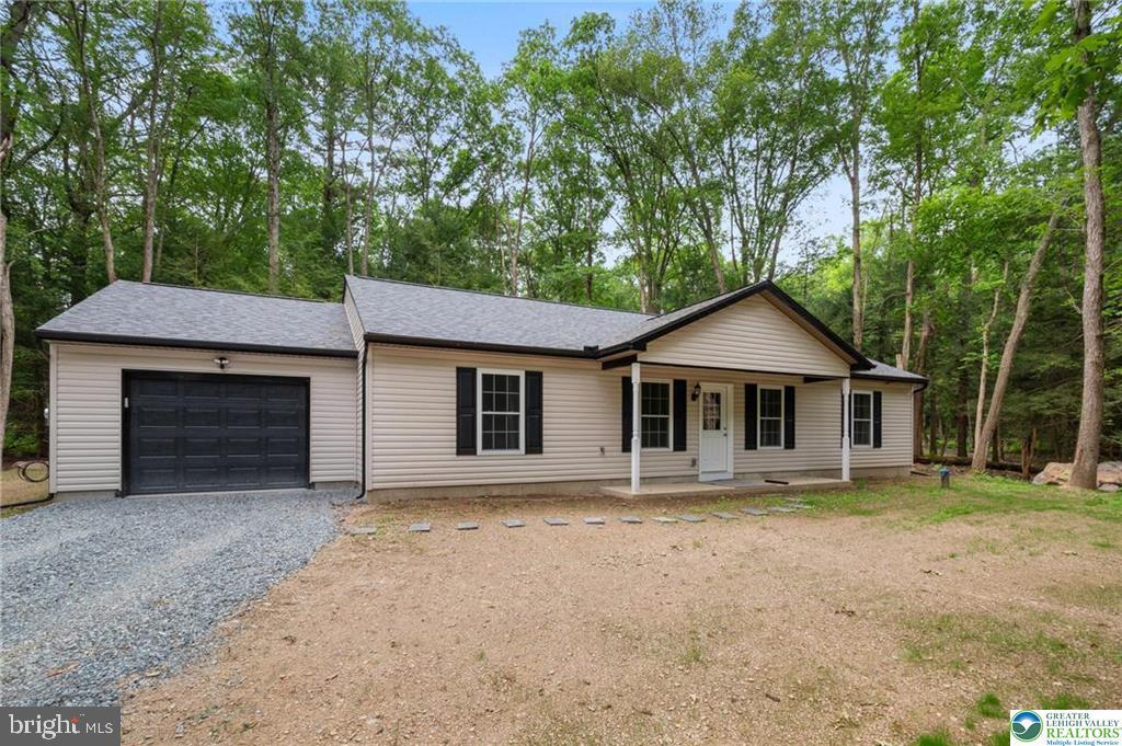 16 Ricks Rd — photo