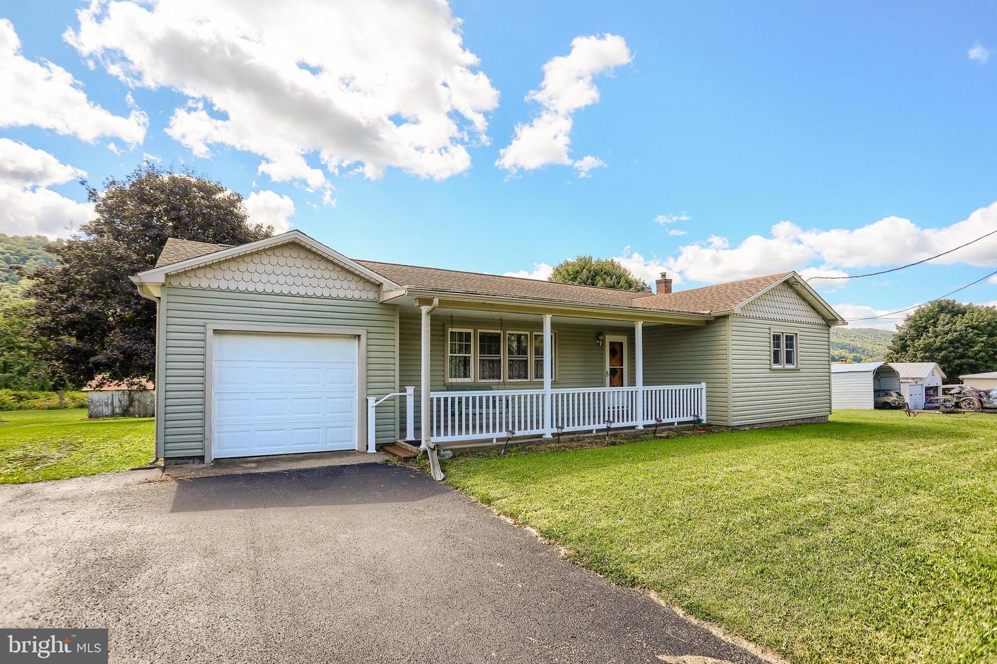 1647 Ridge Road, Klingerstown, PA 17941 — photo 3