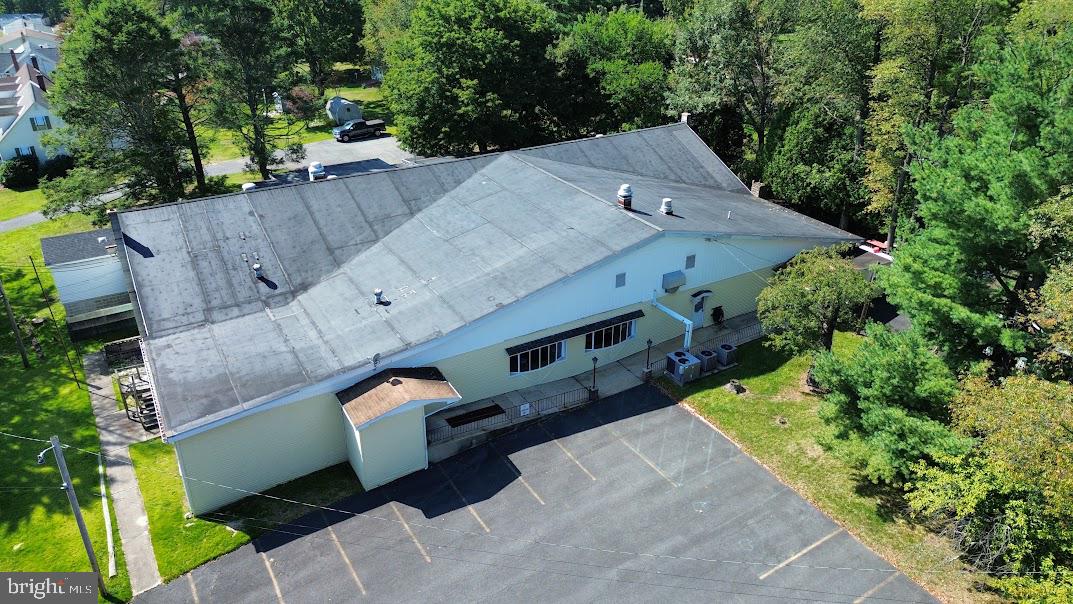 145 Chamberlaine Ave — photo