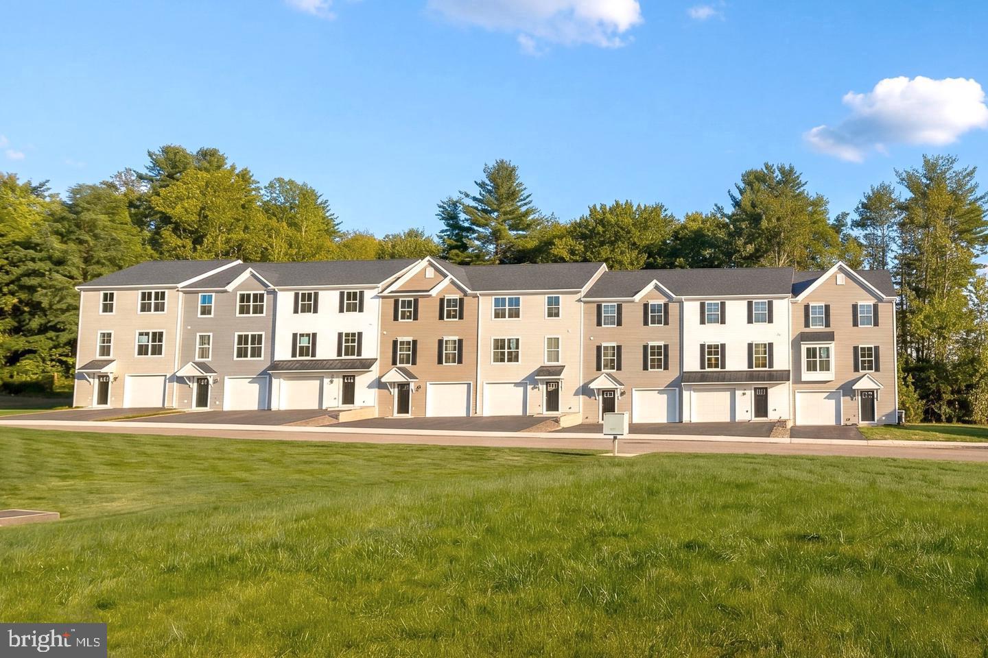 215 Pine Crest Village Dr #Lot 15 — photo