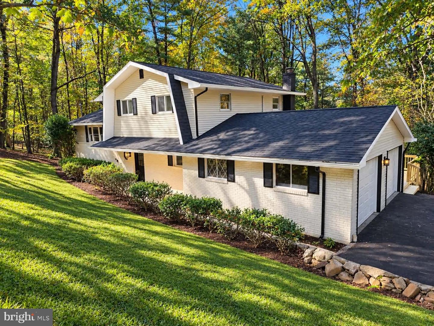 2524 Papoose Dr — photo