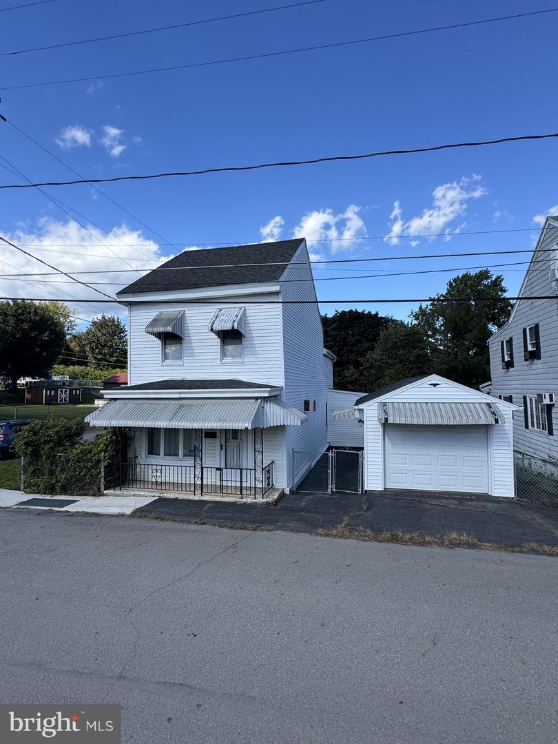 349 Furnace St — photo