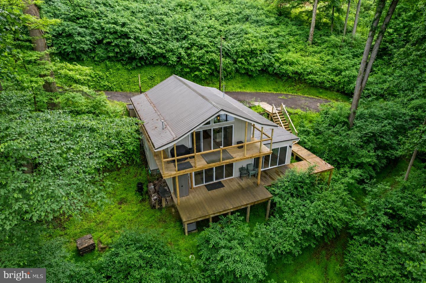 112 Scenic View Dr — photo