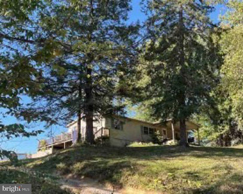 96 Linden Rd — photo