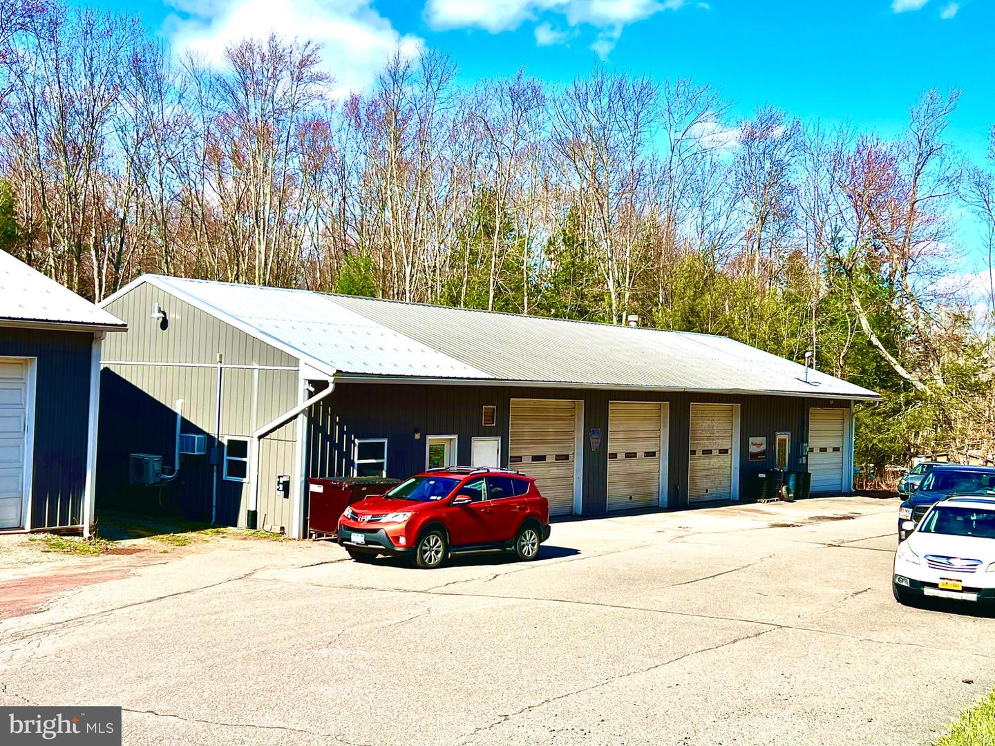 1611 Beach Hwy — photo