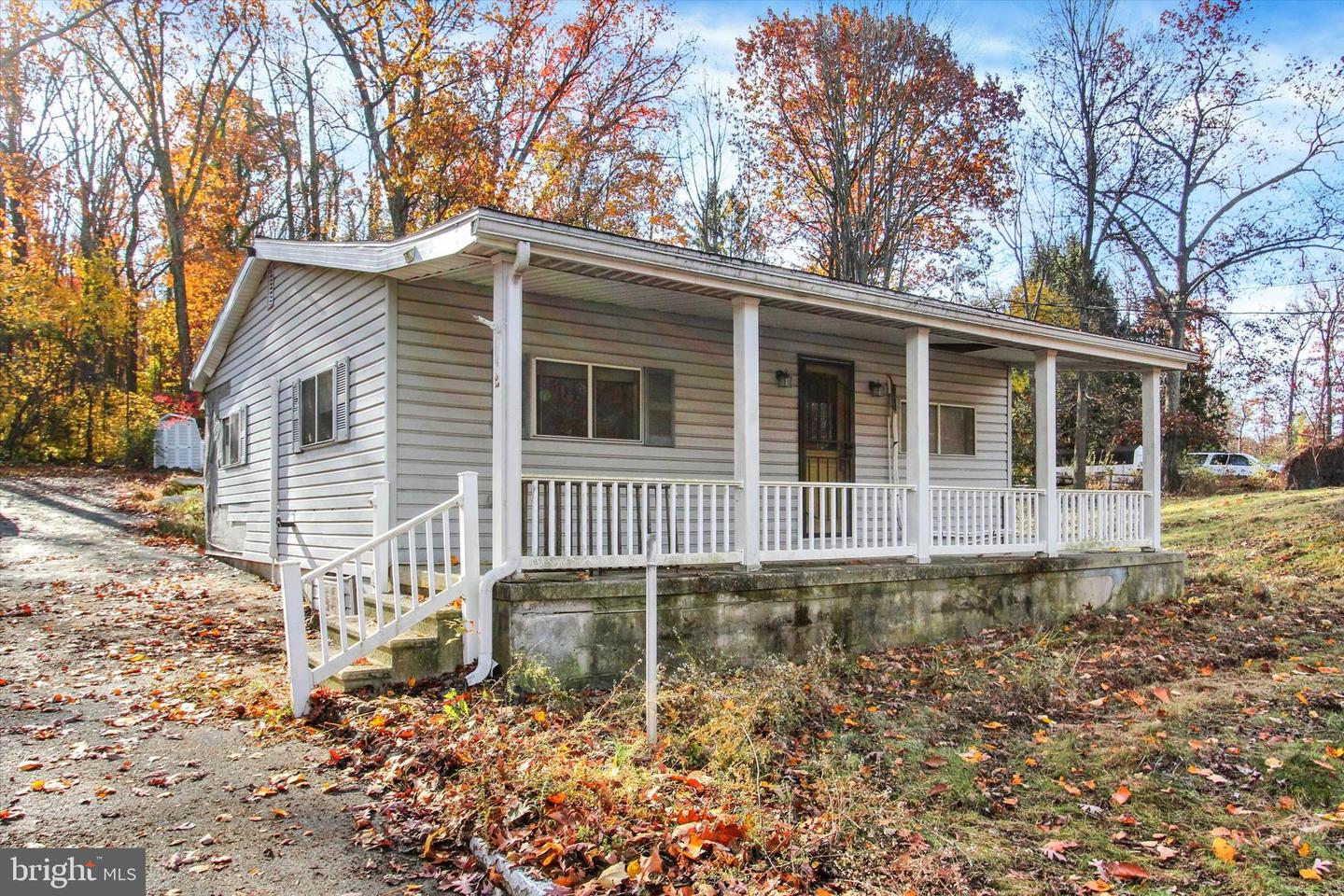 1209 Jackson Square Road, Spring Grove, PA 17362 — photo 2