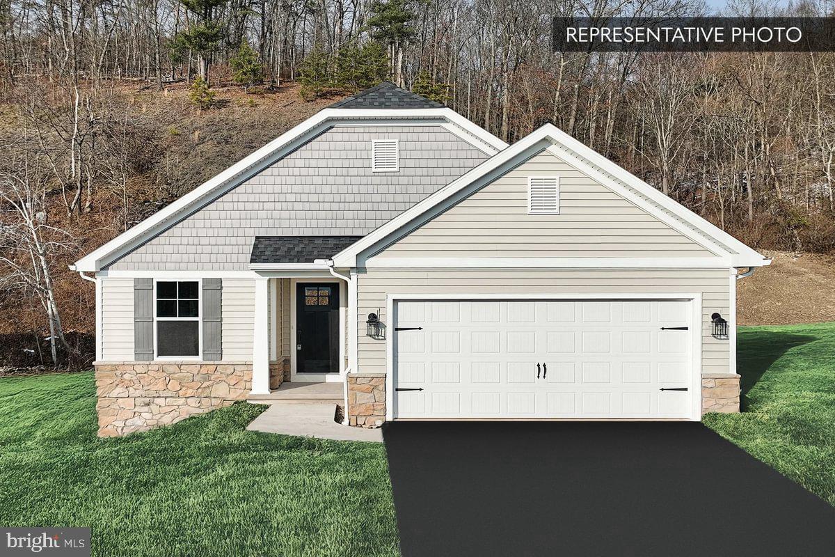 Sugar Maple Plan At Hills At Valley View — photo