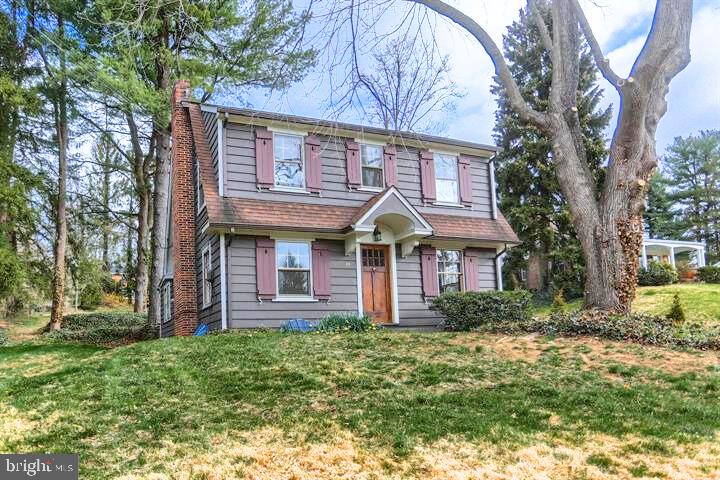 19 Maple Road, York, PA 17403