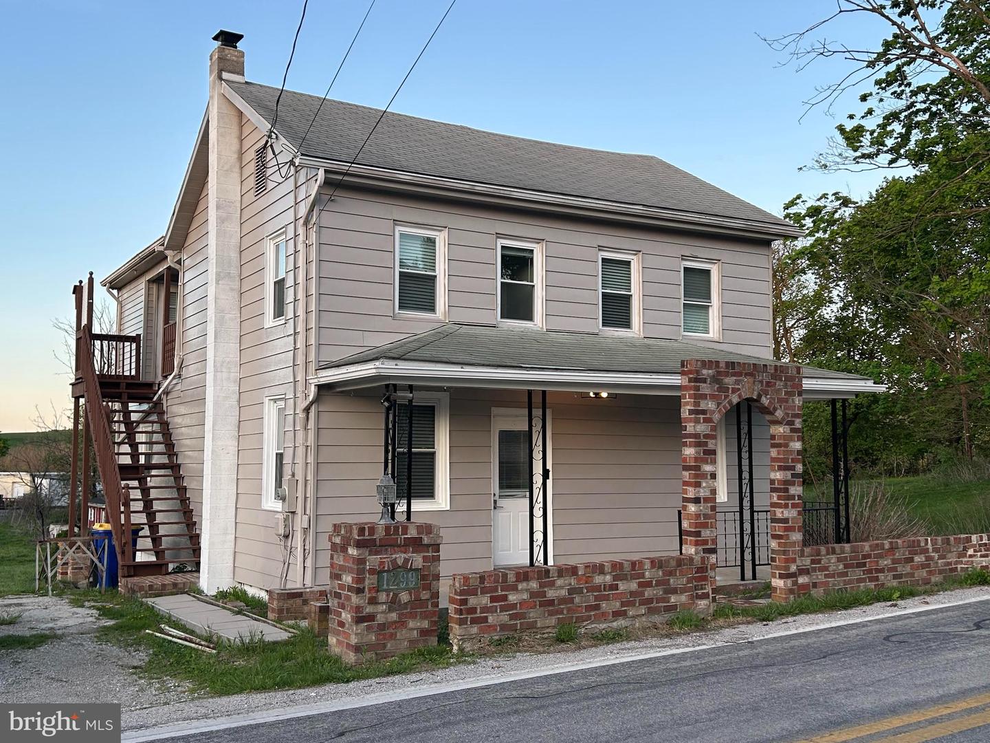 1299 Porters Rd — photo