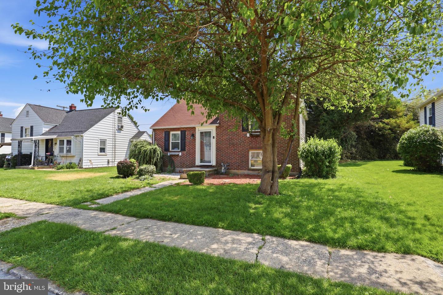 746 Priority Road, York, PA 17404 — photo 3