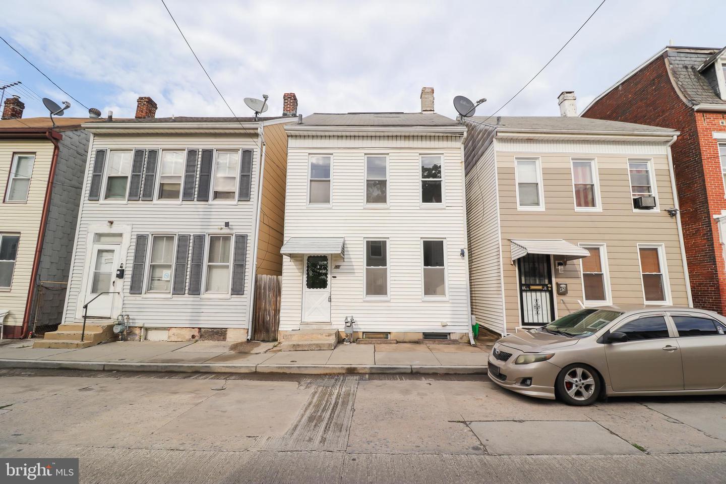 47 N Franklin St — photo