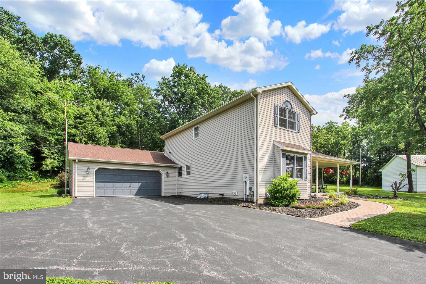 7208 KOPP ROAD, SPRING GROVE PA 17362 — photo 2