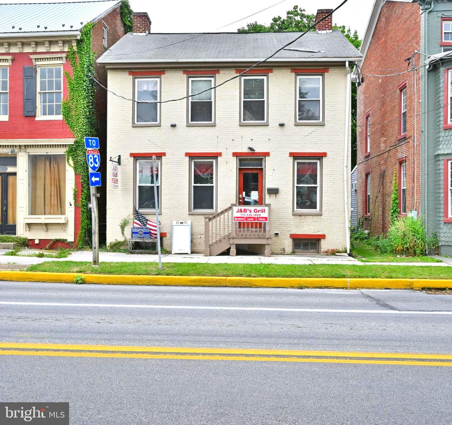 14 N Main St — photo