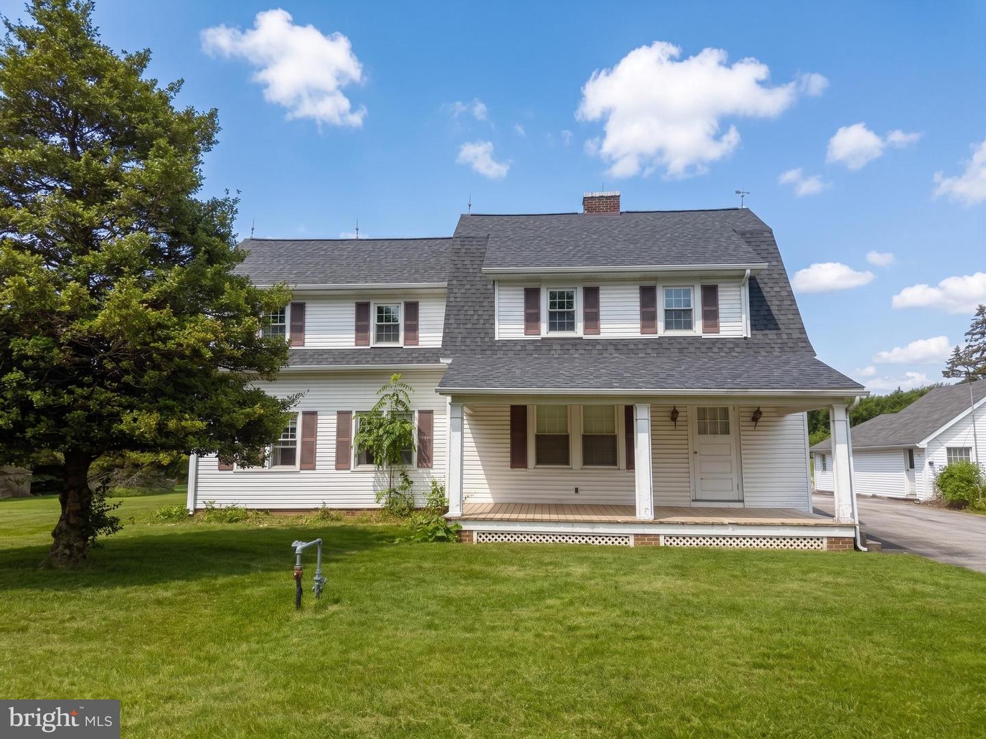 1214 Roths Church Road, Spring Grove, PA 17362 — photo 2