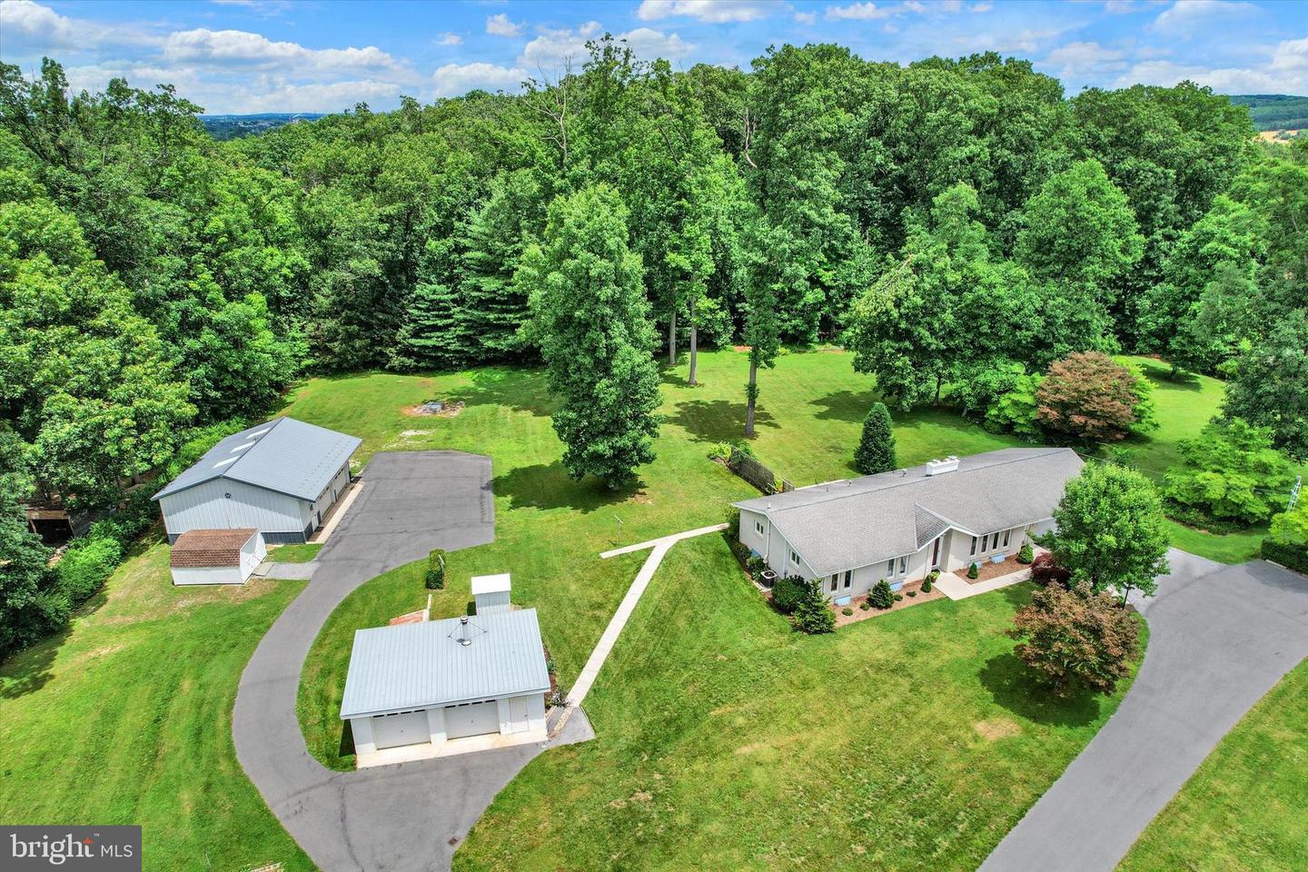 1063 Porters Road, Spring Grove, PA 17362 — photo 3