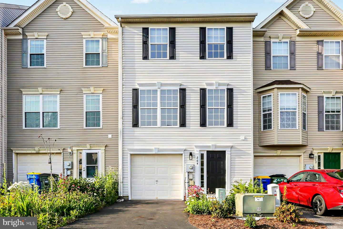 264 Country Ridge Dr — photo
