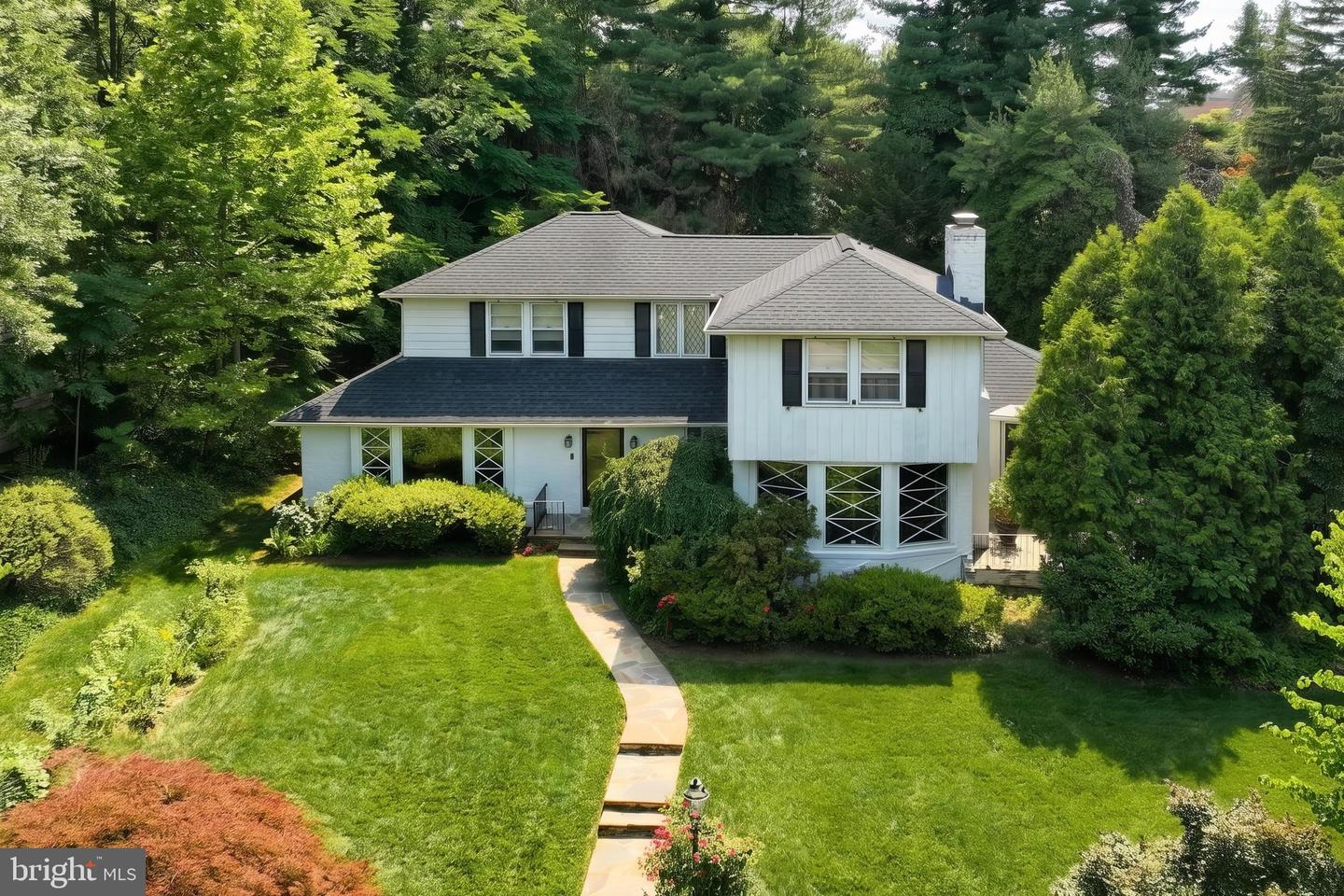 136 Rathton Road, York, PA 17403