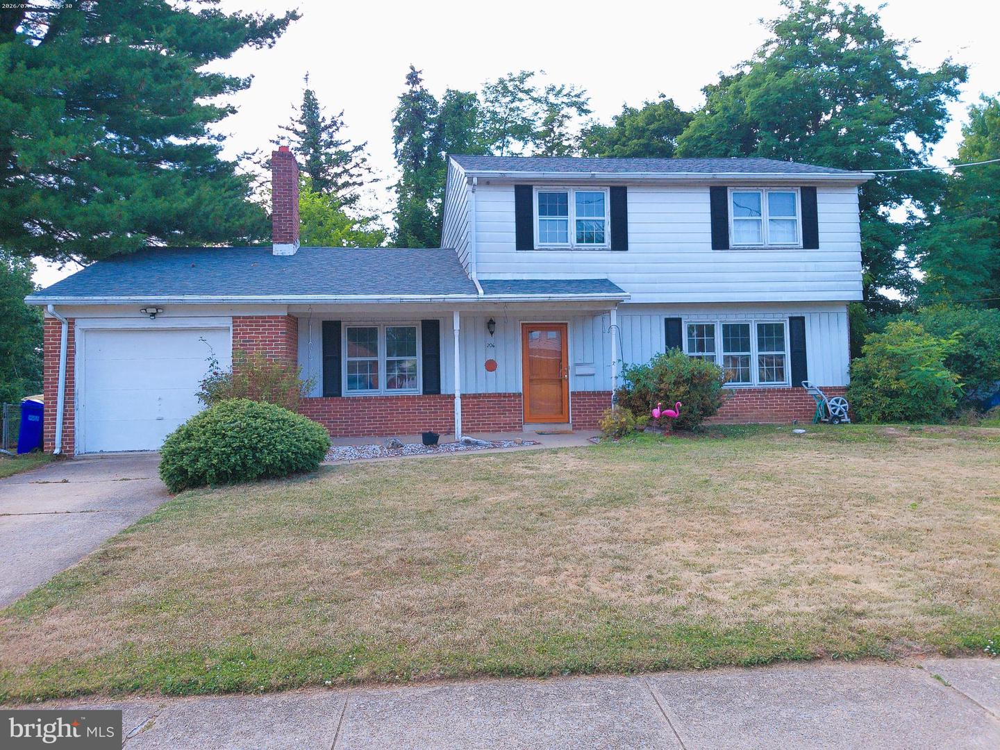 206 Green Lane Drive — photo