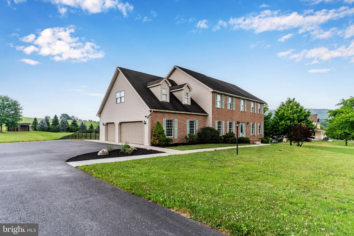 57 SPRING LANE ROAD, DILLSBURG PA 17019 — photo 2