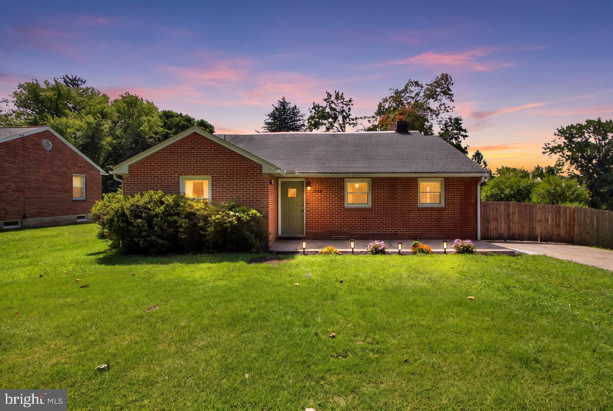 2166 Ridgewood Road, York, PA 17406