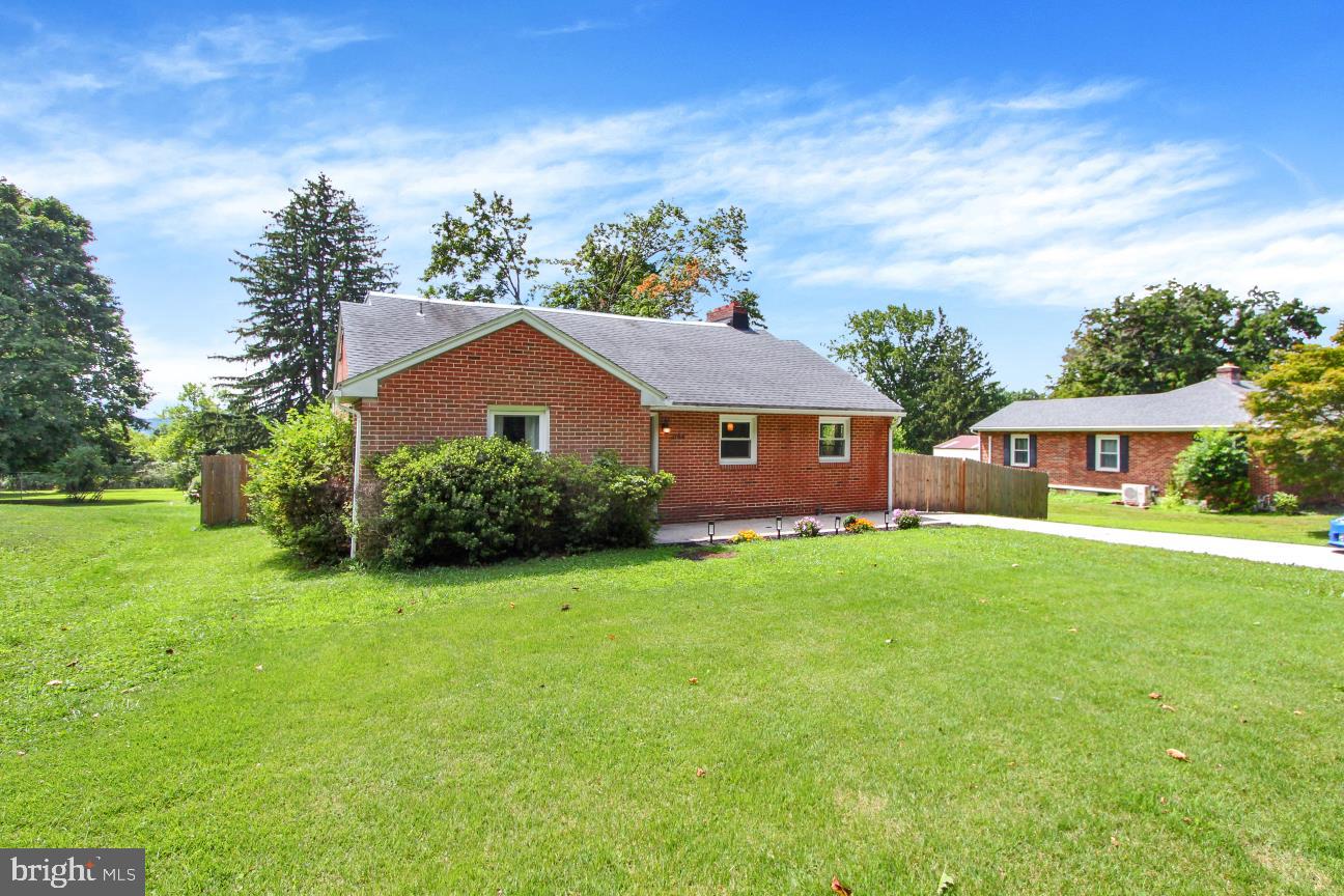 2166 Ridgewood Road, York, PA 17406 — photo 3