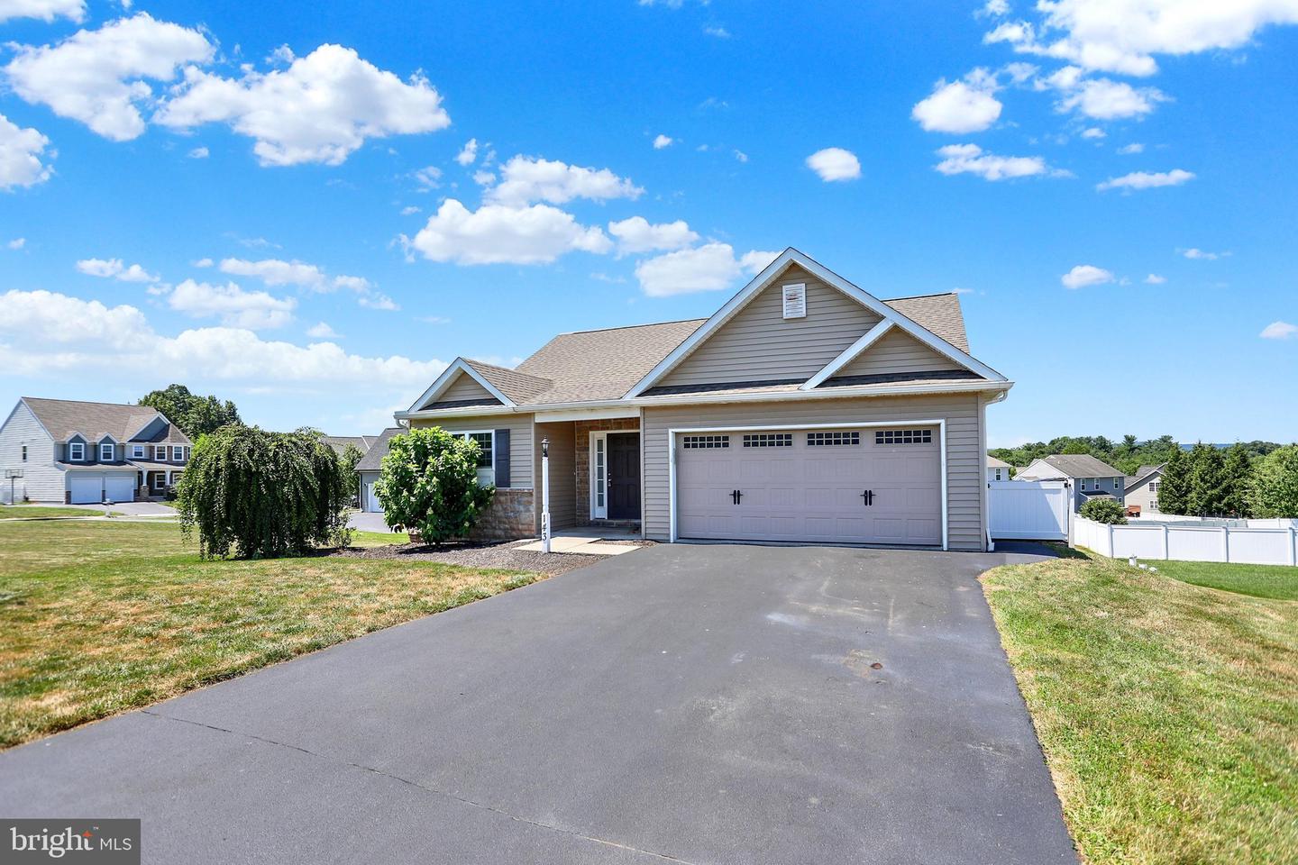 143 Spring Meadows Road, Manchester, PA 17345 — photo 2