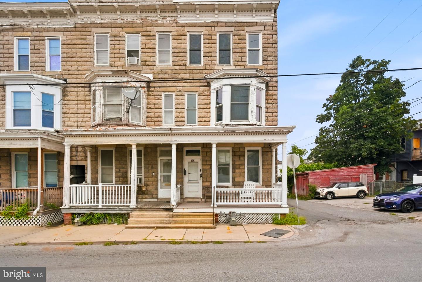 143 S Belvidere Ave — photo