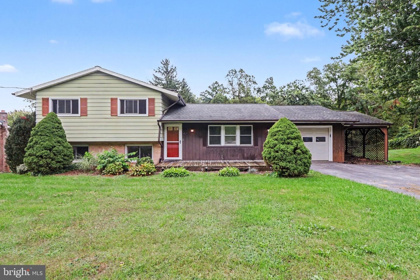 613 S Mountain Rd — photo