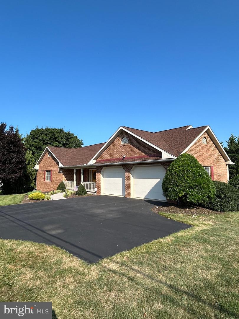 49 Hillside Road, Hanover, PA 17331 — photo 2