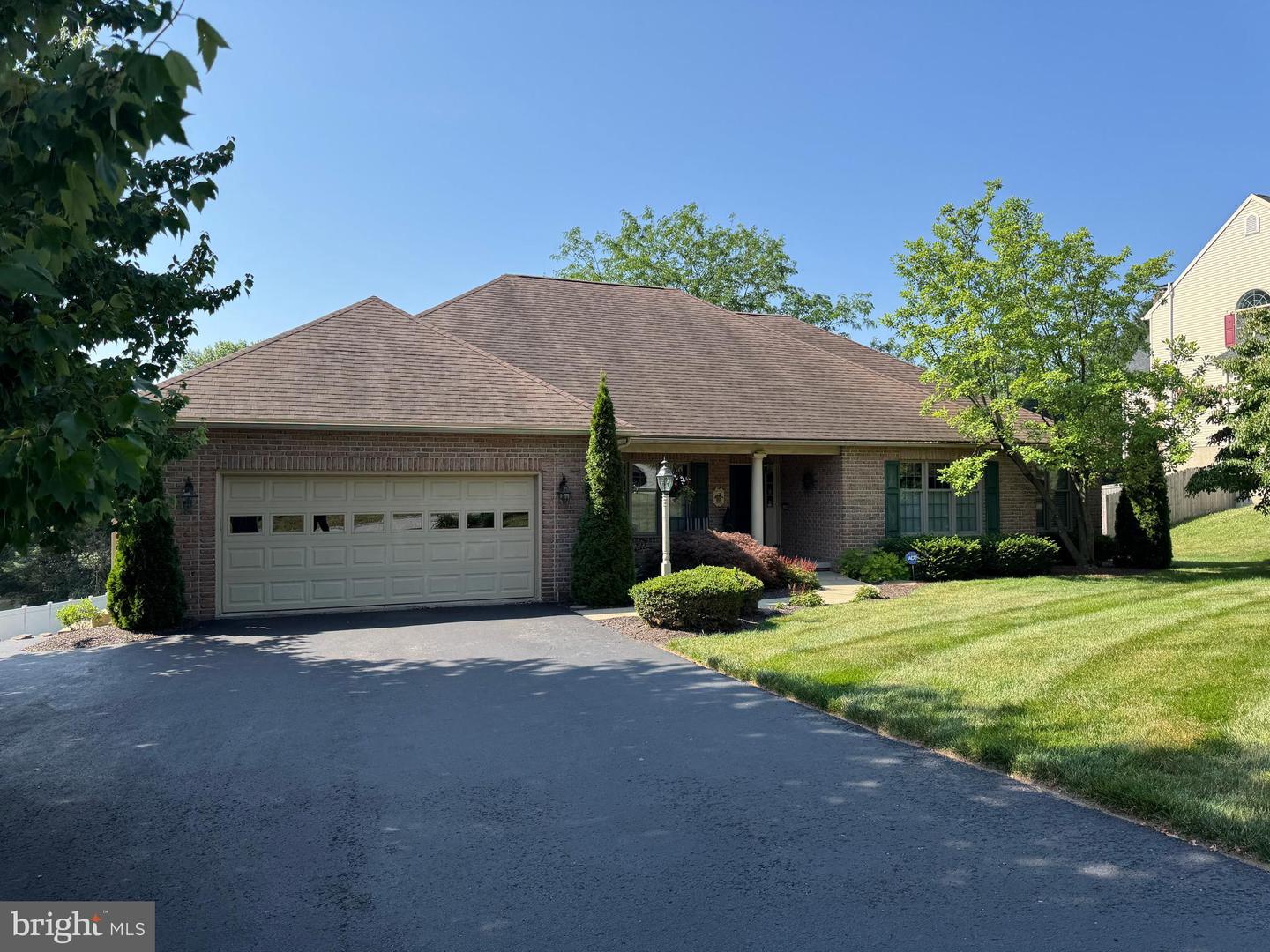 1022 Woodridge Rd — photo