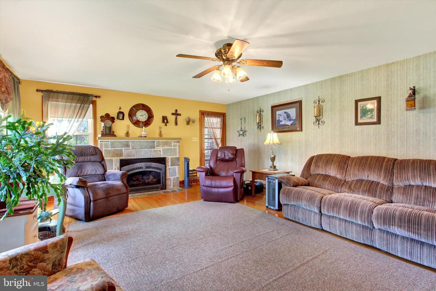 4024 Grandview Road, Hanover, PA 17331 — photo 3