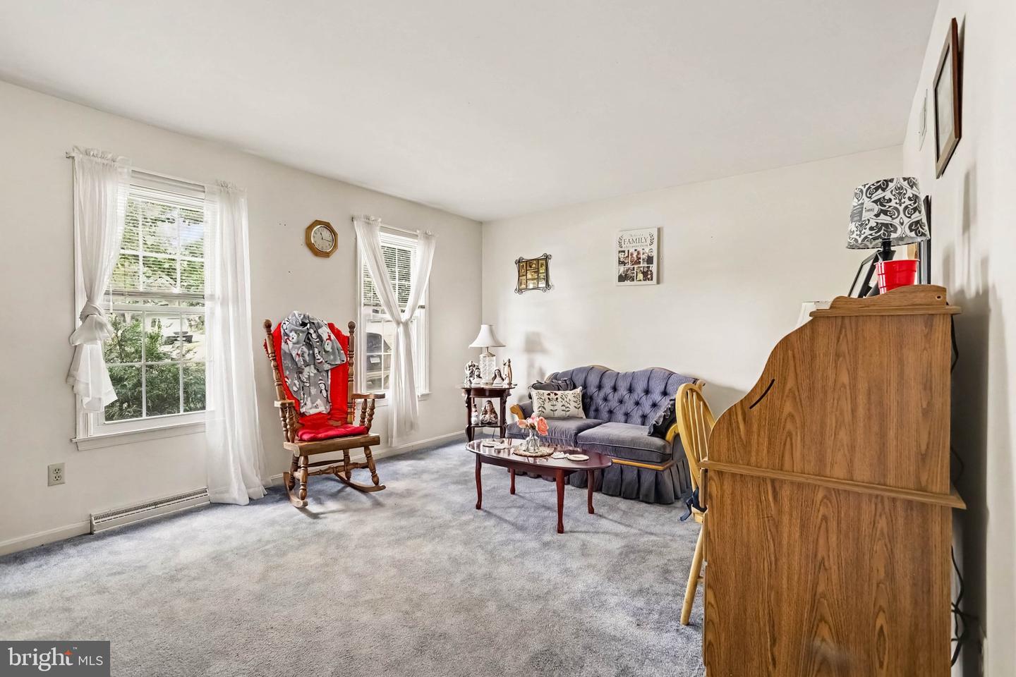 7 Cardinal Dr — photo